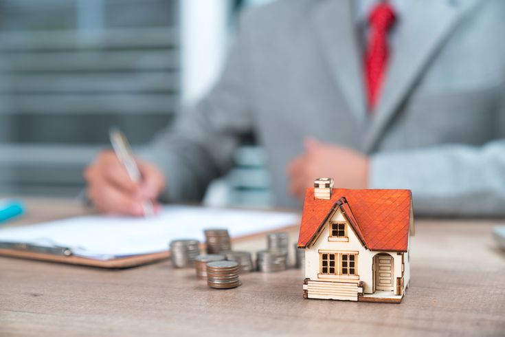 “Selling Your House Online: A New Era of Real Estate Transactions”
